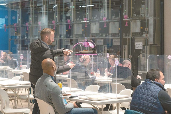 冬奧智慧餐廳火出圈了，智慧食堂再升級助力餐飲智能化發(fā)展